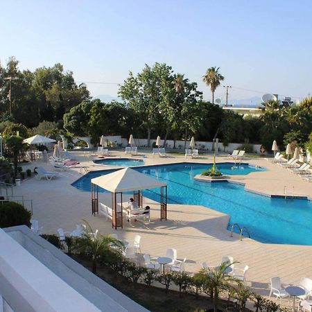 Happy Days Hotel, Adults Only เธโอโลกอส ภายนอก รูปภาพ