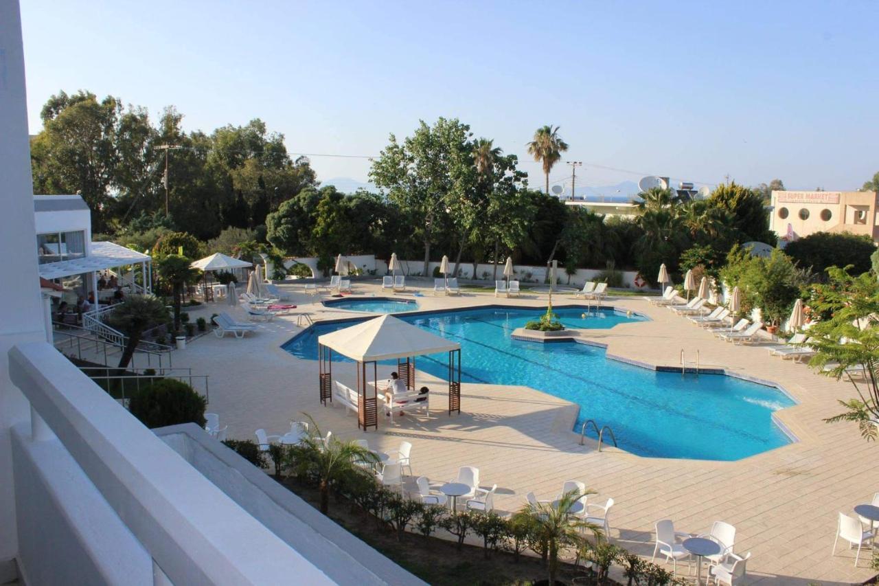 Happy Days Hotel, Adults Only เธโอโลกอส ภายนอก รูปภาพ