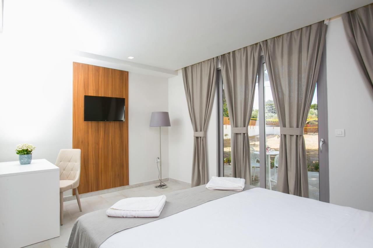 Happy Days Hotel, Adults Only เธโอโลกอส ภายนอก รูปภาพ