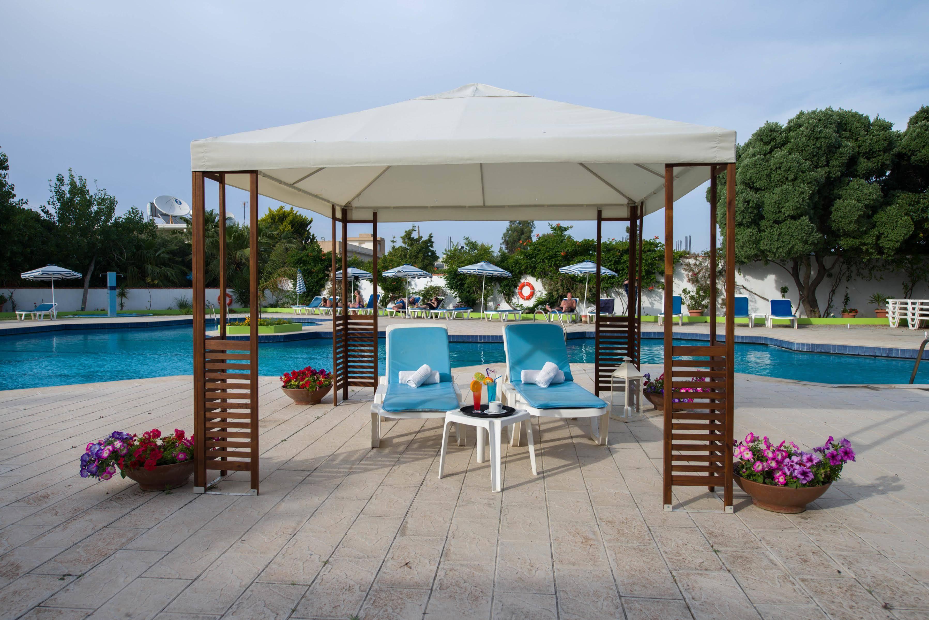 Happy Days Hotel, Adults Only เธโอโลกอส ภายนอก รูปภาพ