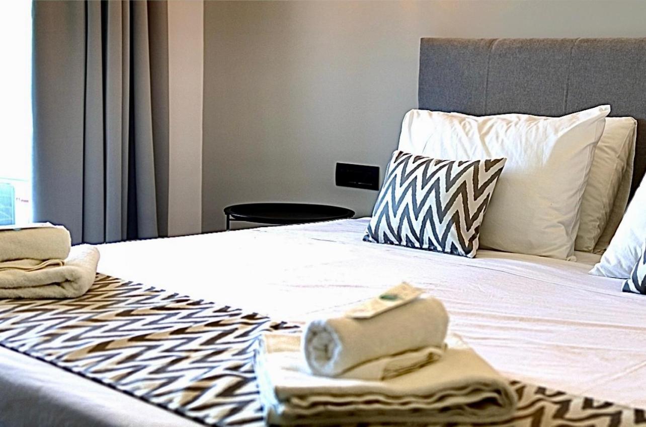 Happy Days Hotel, Adults Only เธโอโลกอส ภายนอก รูปภาพ