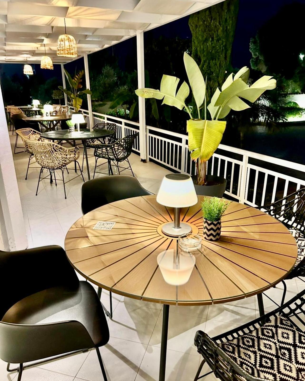 Happy Days Hotel, Adults Only เธโอโลกอส ภายนอก รูปภาพ